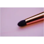 Четка за очи,Brush for eyes - 7k IRYNA SOROKA